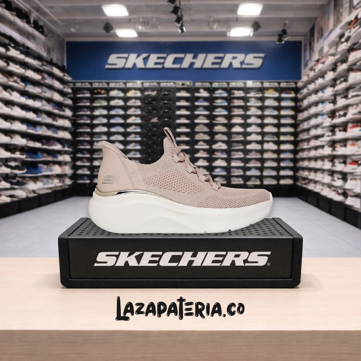 Tenis Skechers BOBS Sport Beige para mujer