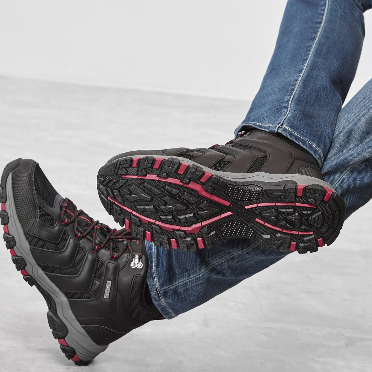 Botas Skechers Relaxed Fit Negro para hombre, vista 2