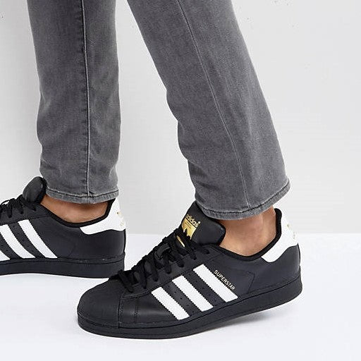 Zapatos Adidas Superstar Negro para toda la familia, vista 2