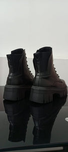 P BOTAS SUSAN NEGRO